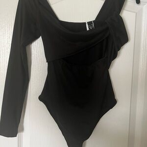 size s one shoulder body suit
